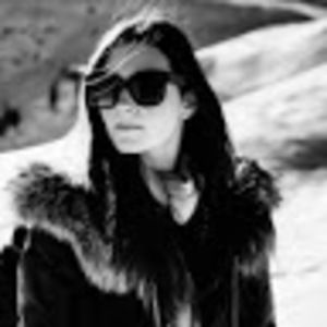 Meet your Posher, Alessandra